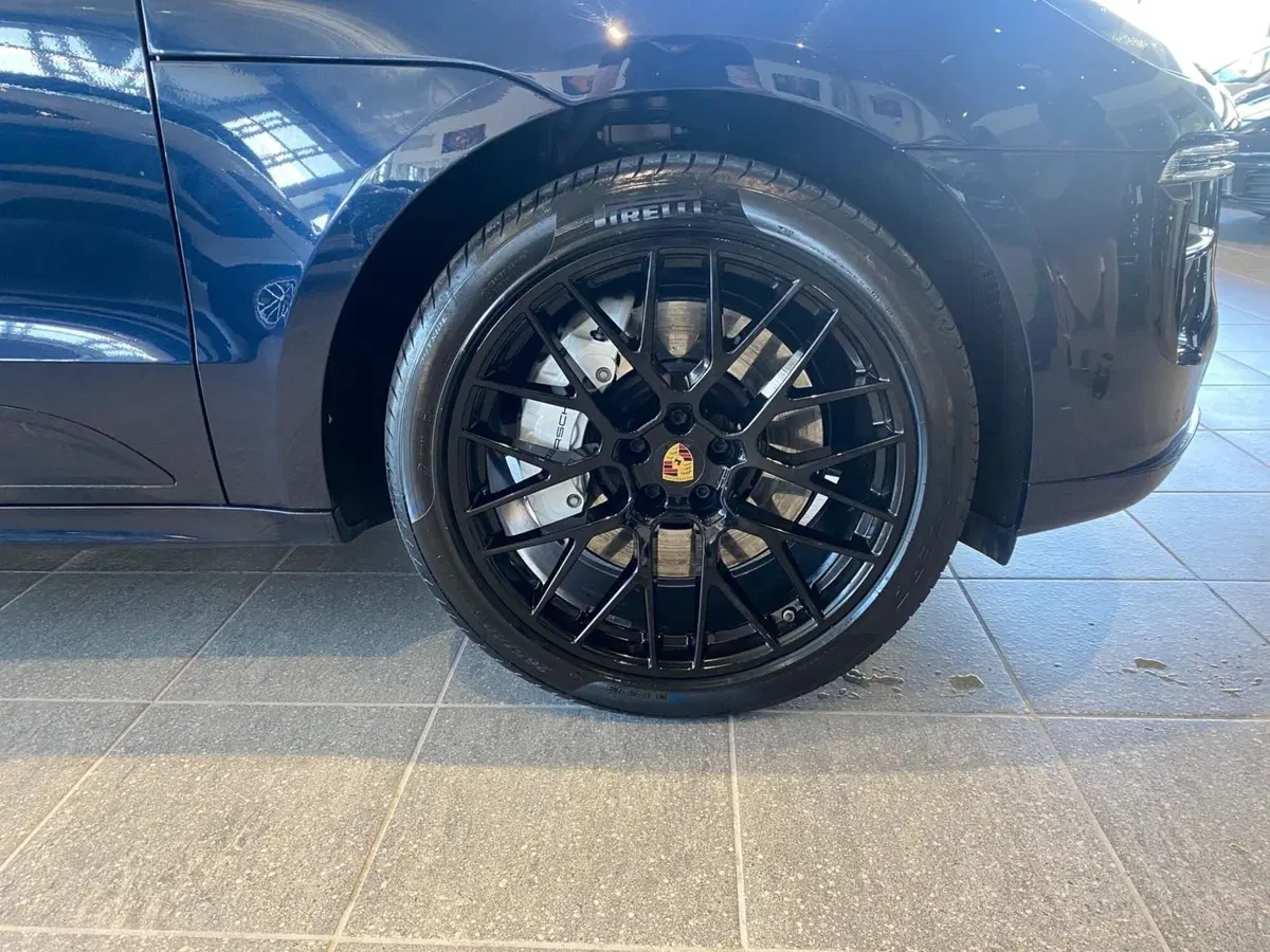 Porsche Macan usata a Firenze (8)