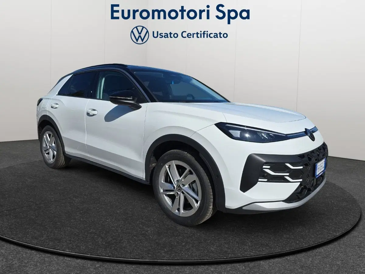 Volkswagen T-Roc nuova a Siena (7)