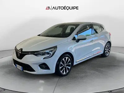 Renault Clio TCe 130 CV EDC FAP 5 porte Intens del 2020 usata a Roma