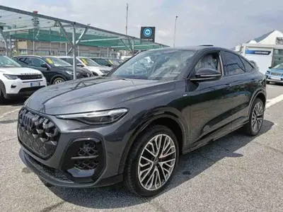 Audi Q5 Sportback Sportback 40 2.0 tdi mhev 12V quattro s-tronic nuova a Pianezza