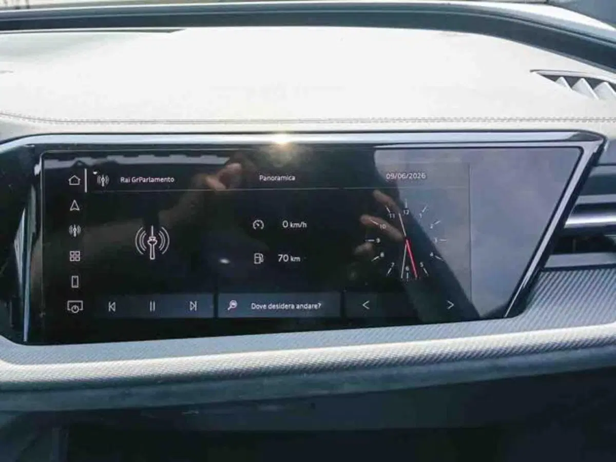 Audi Q5 Sportback nuova a Torino (16)
