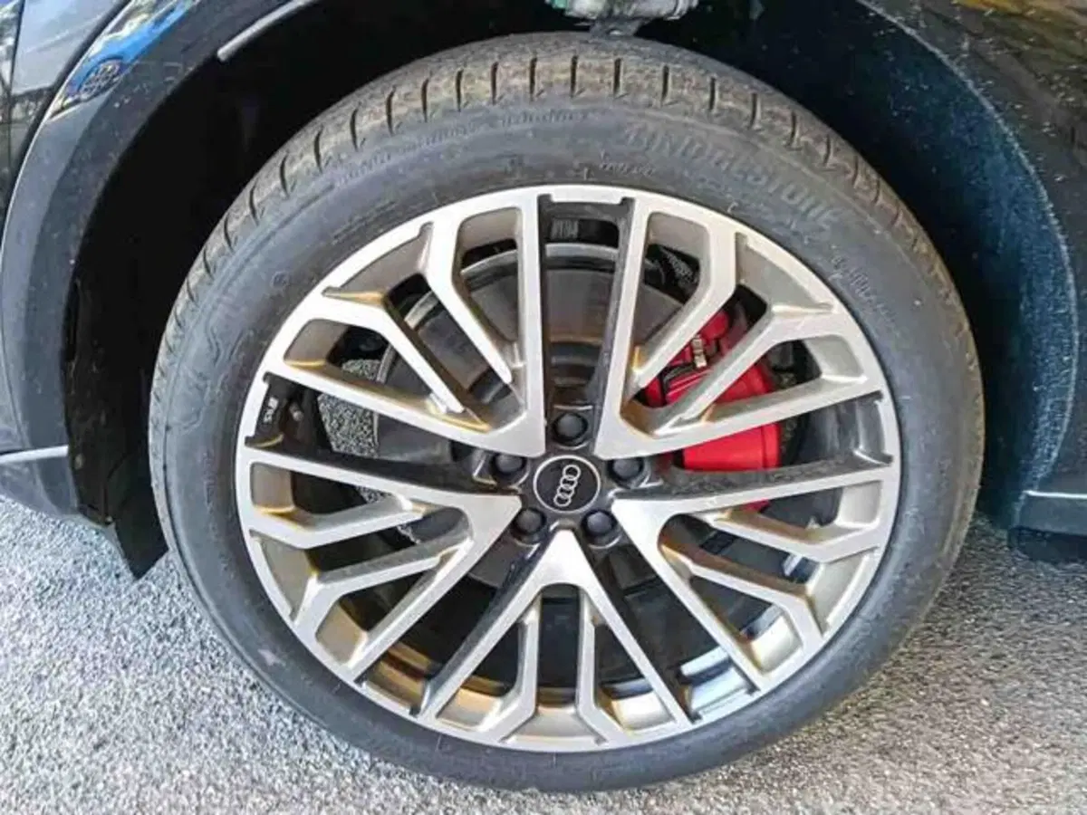 Audi Q5 Sportback nuova a Torino (6)