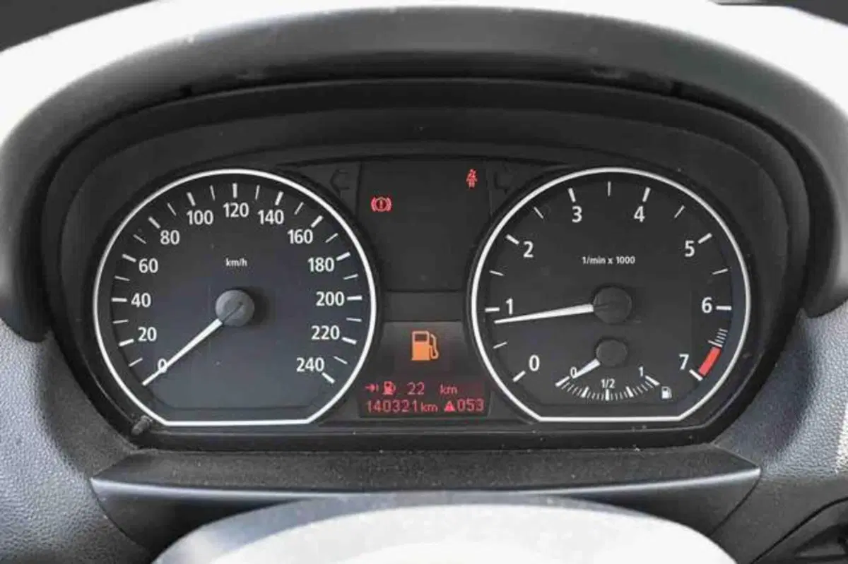 BMW Serie 1 usata a Torino (13)