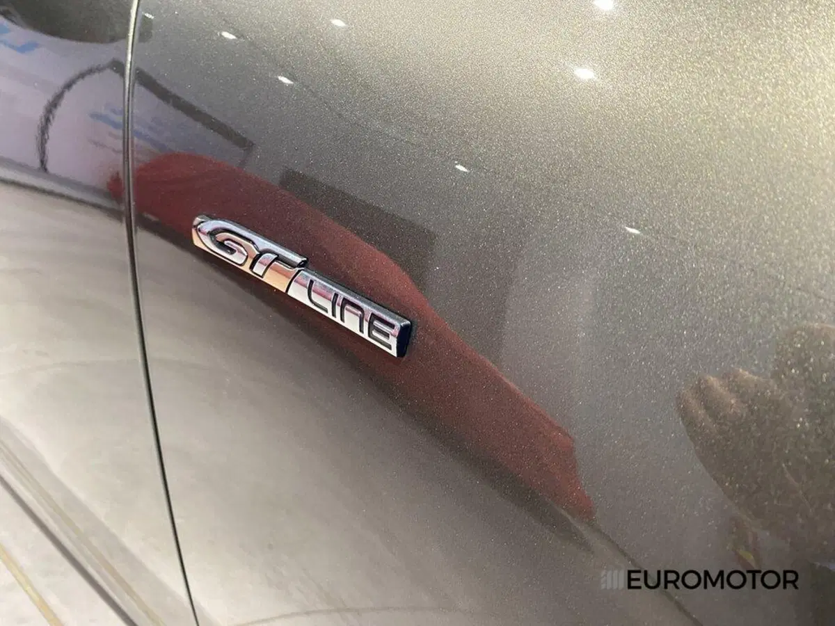 Peugeot 508 SW usata a Bari (6)