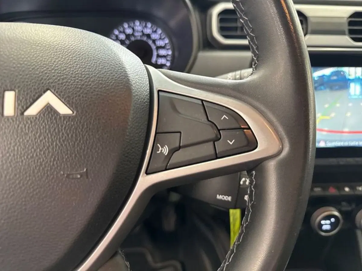 Dacia Duster usata a Prato (12)