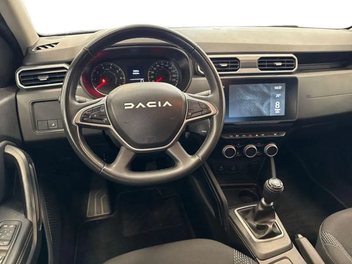 Dacia Duster usata a Prato (9)