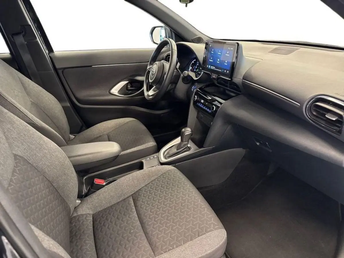 Toyota Yaris Cross usata a Prato (11)