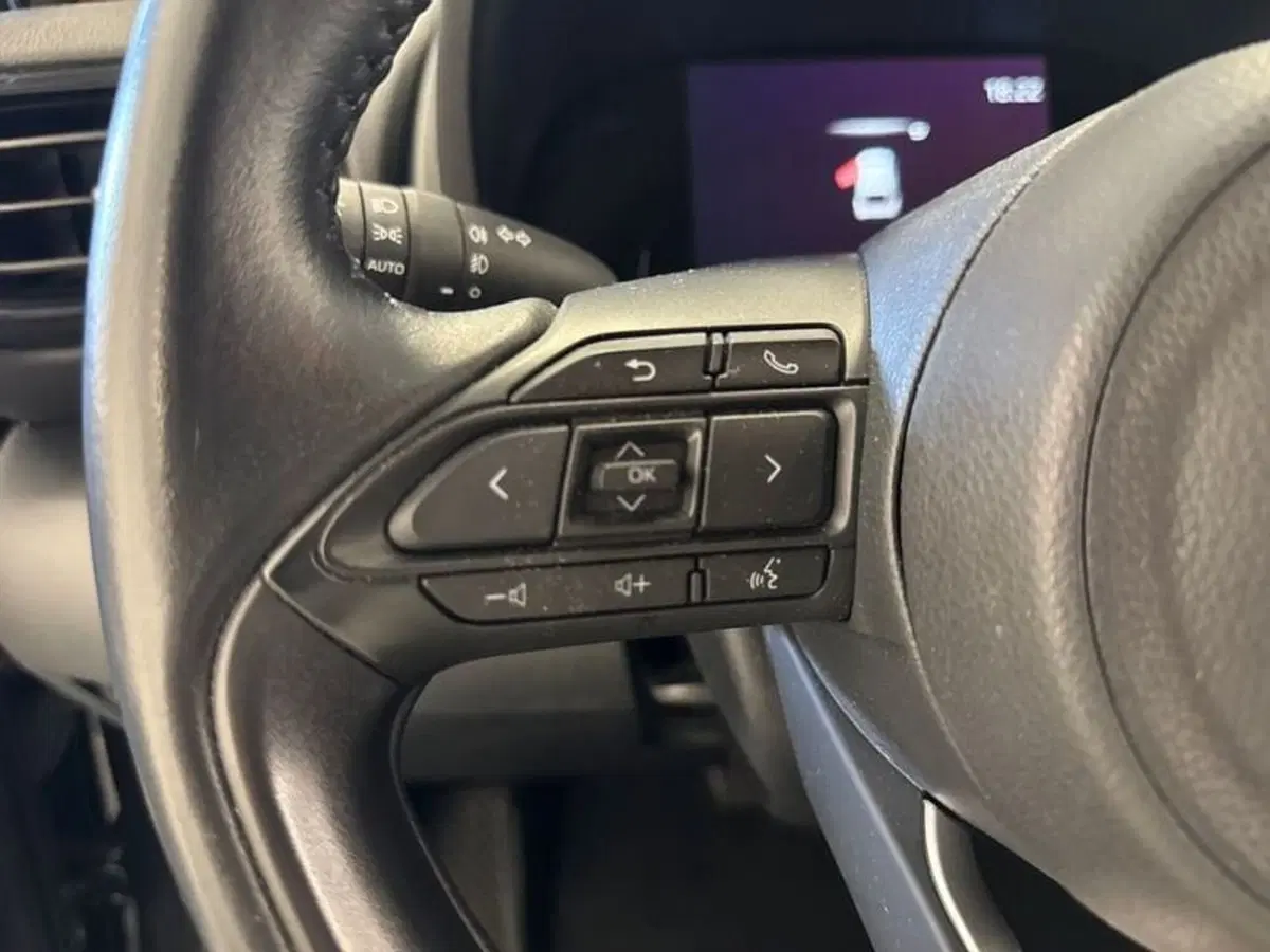 Toyota Yaris Cross usata a Prato (16)