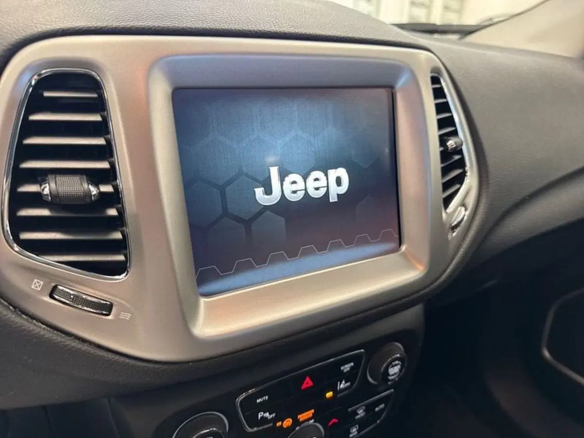 Jeep Compass usata a Prato (13)