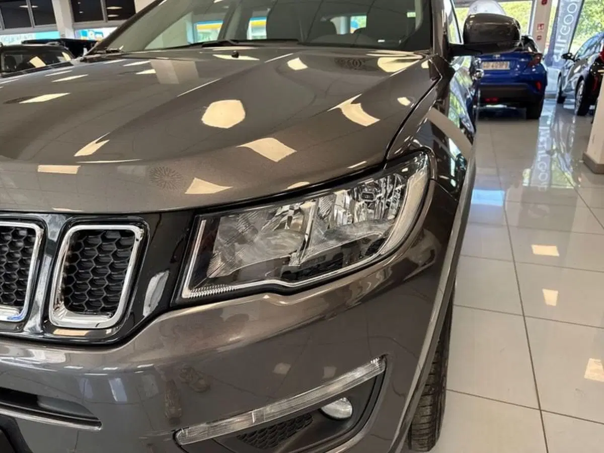 Jeep Compass usata a Prato (7)