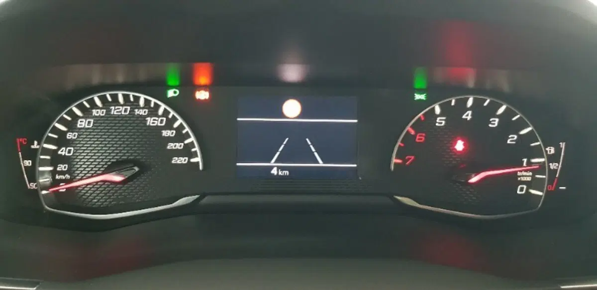 Peugeot 208 nuova a Pordenone (20)