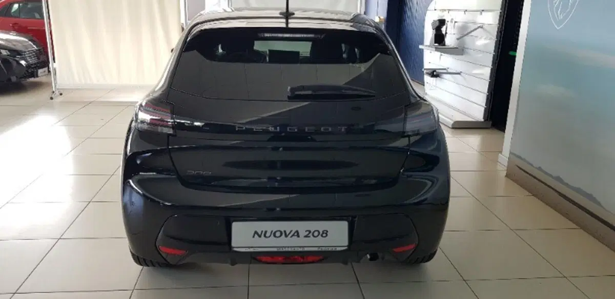 Peugeot 208 nuova a Pordenone (5)
