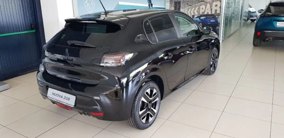 Peugeot 208 nuova a Pordenone (6)