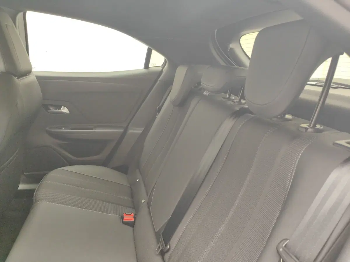 Opel Mokka nuova a Como (12)