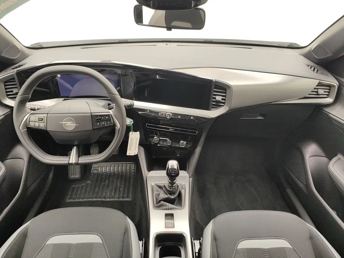 Opel Mokka nuova a Como (7)