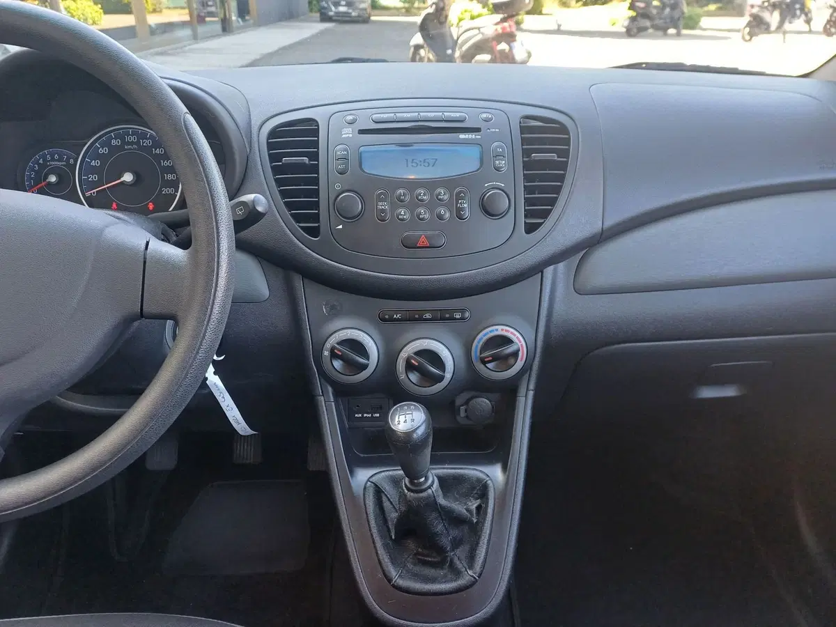 Hyundai i10 usata a Alessandria (12)