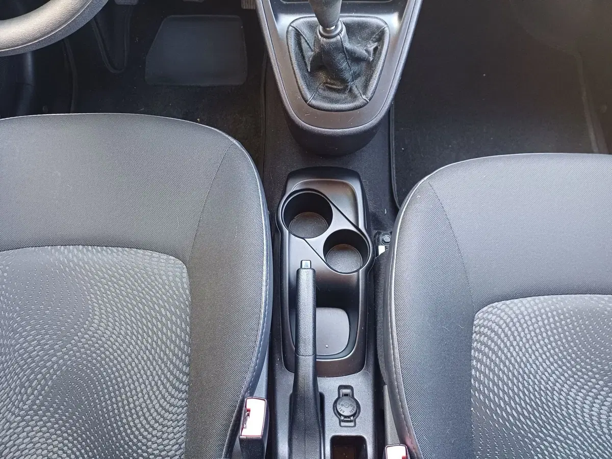 Hyundai i10 usata a Alessandria (13)