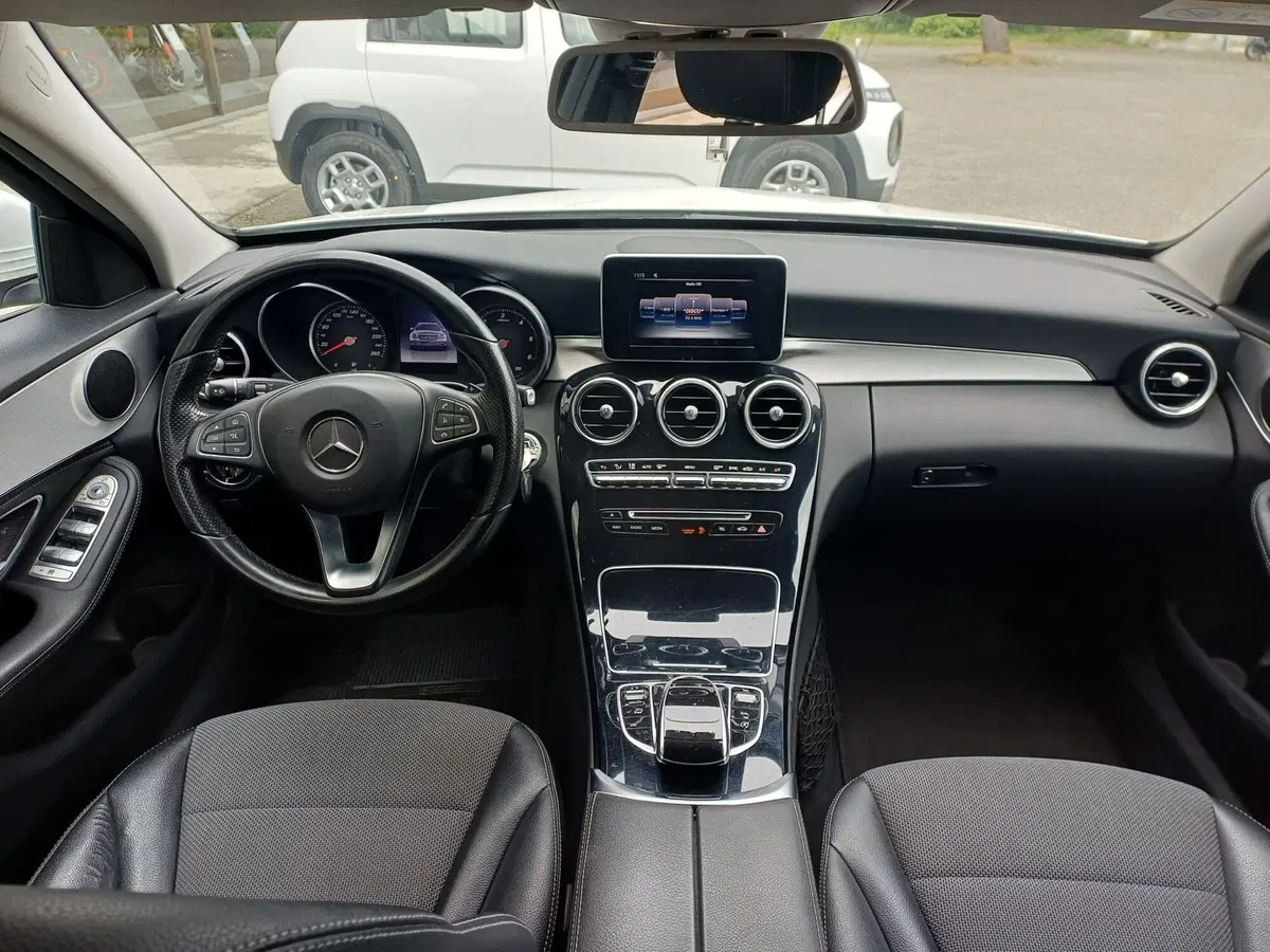 Mercedes-Benz Classe C usata a Vercelli (11)