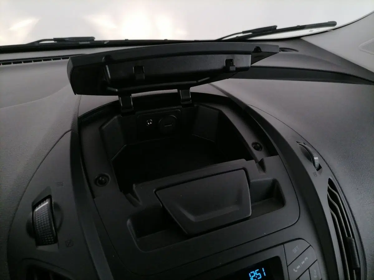 Ford Transit Courier usata a Roma (15)