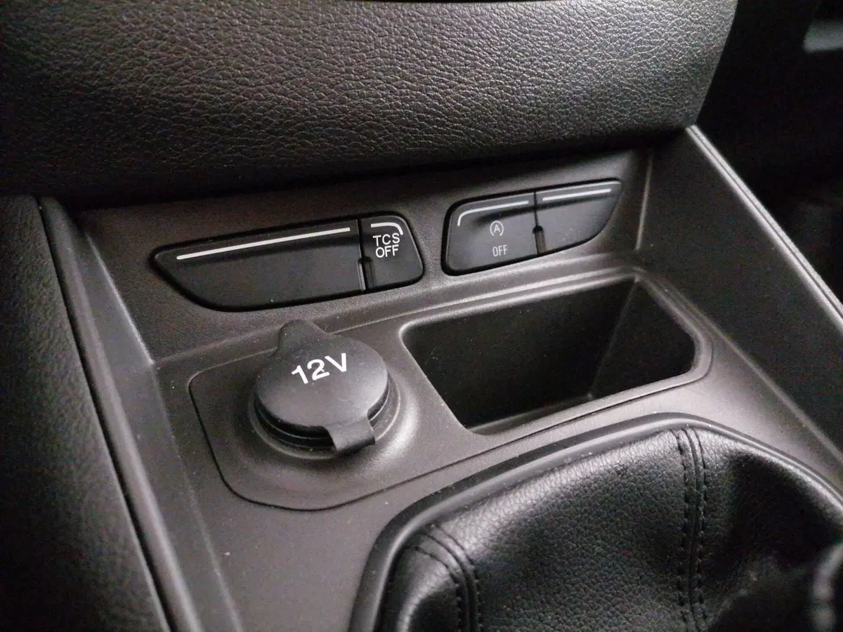 Ford Transit Courier usata a Roma (16)
