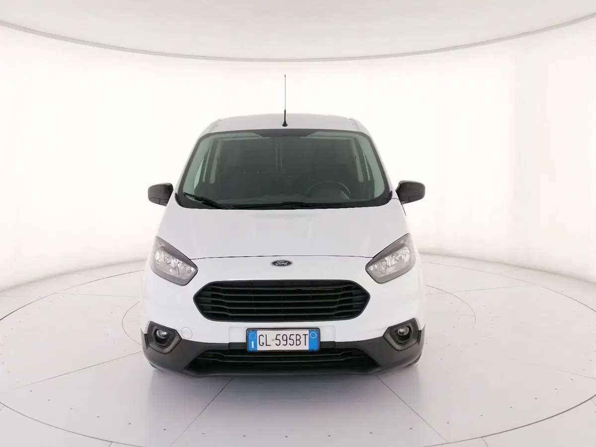 Ford Transit Courier usata a Roma (5)