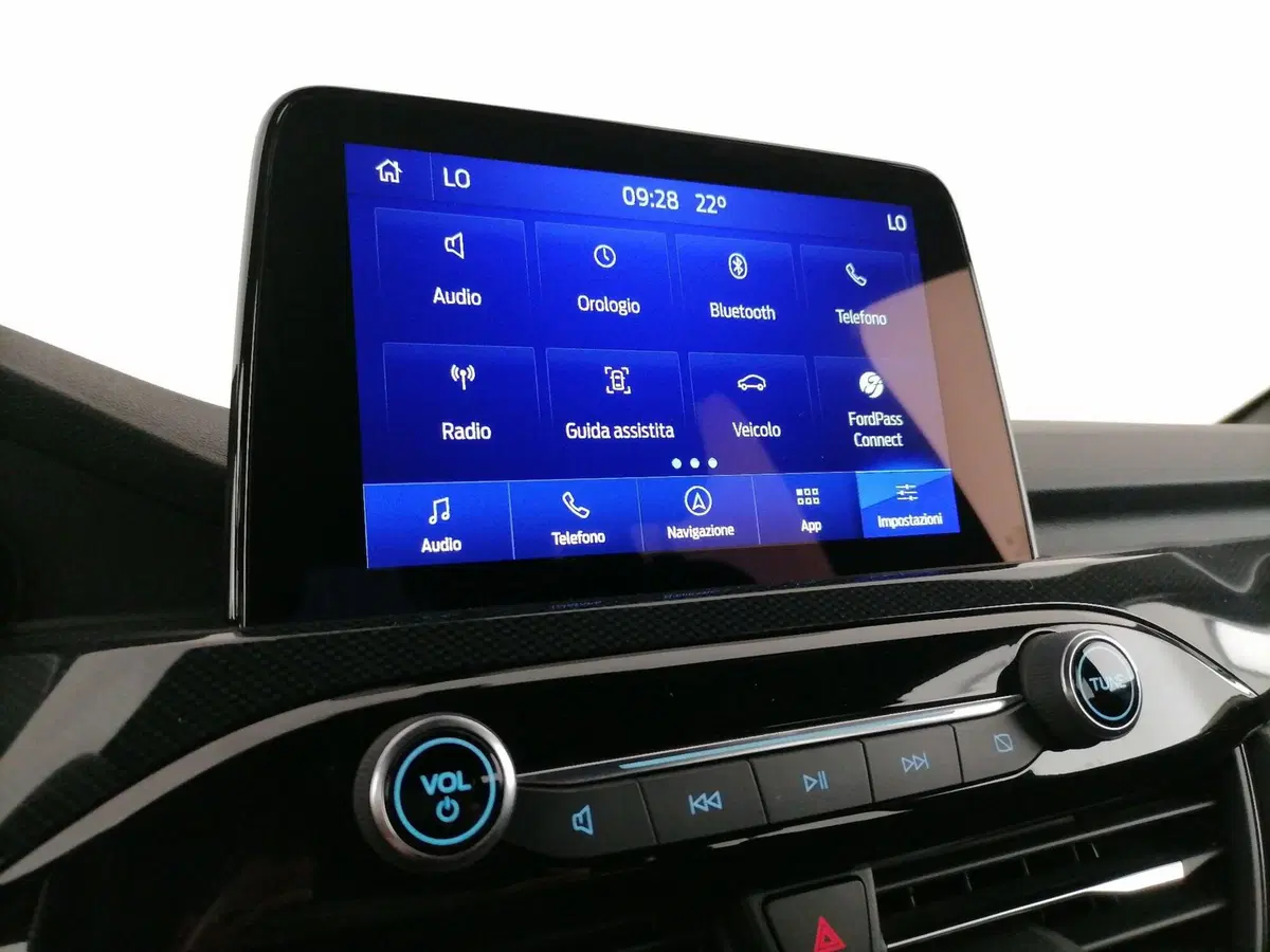 Ford Kuga usata a Roma (18)