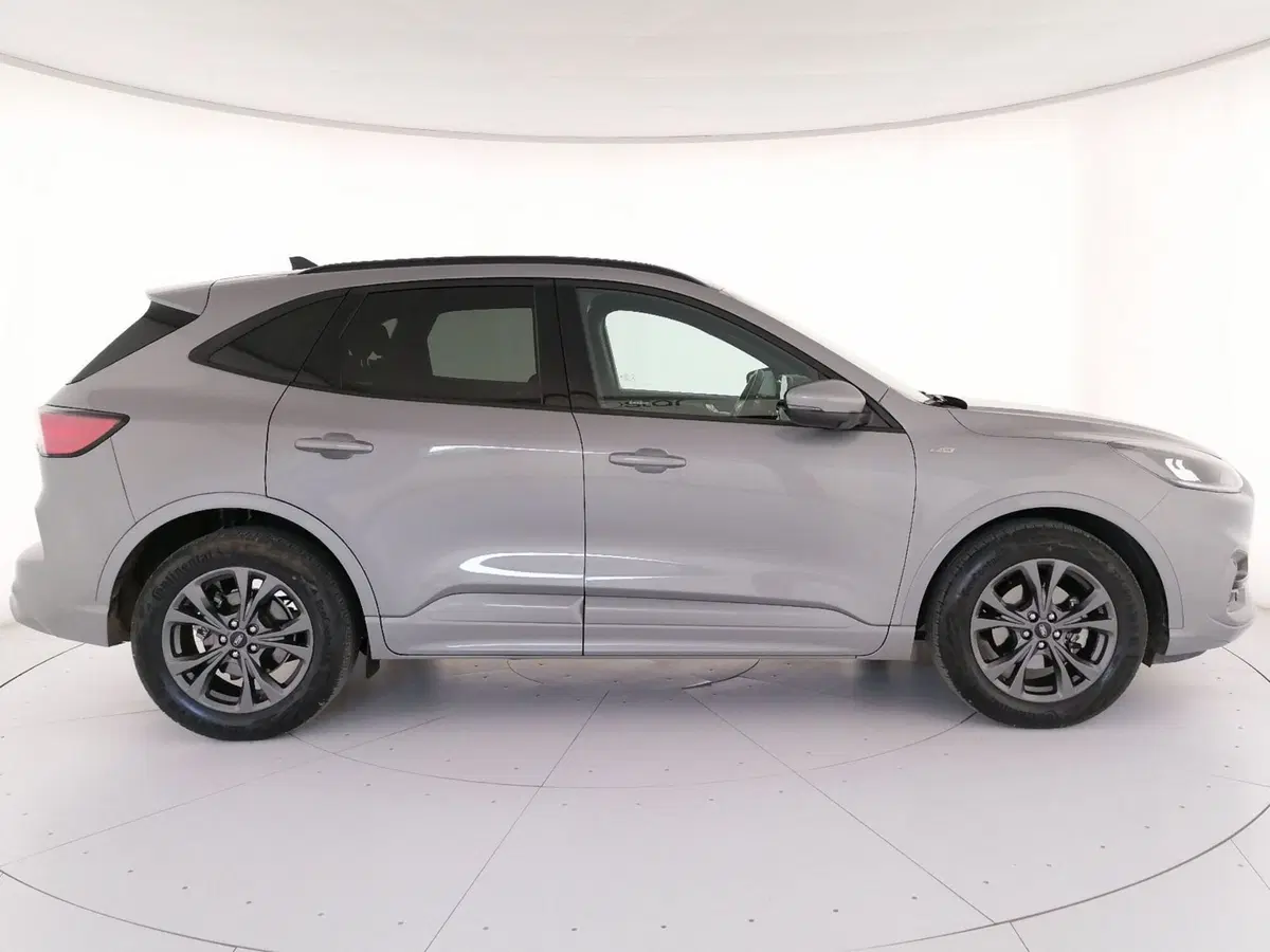 Ford Kuga usata a Roma (3)
