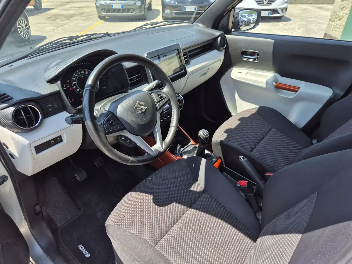 Suzuki Ignis usata  (7)