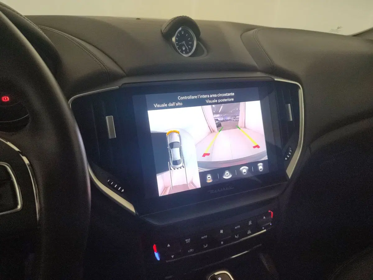 Maserati Ghibli usata a Alessandria (12)