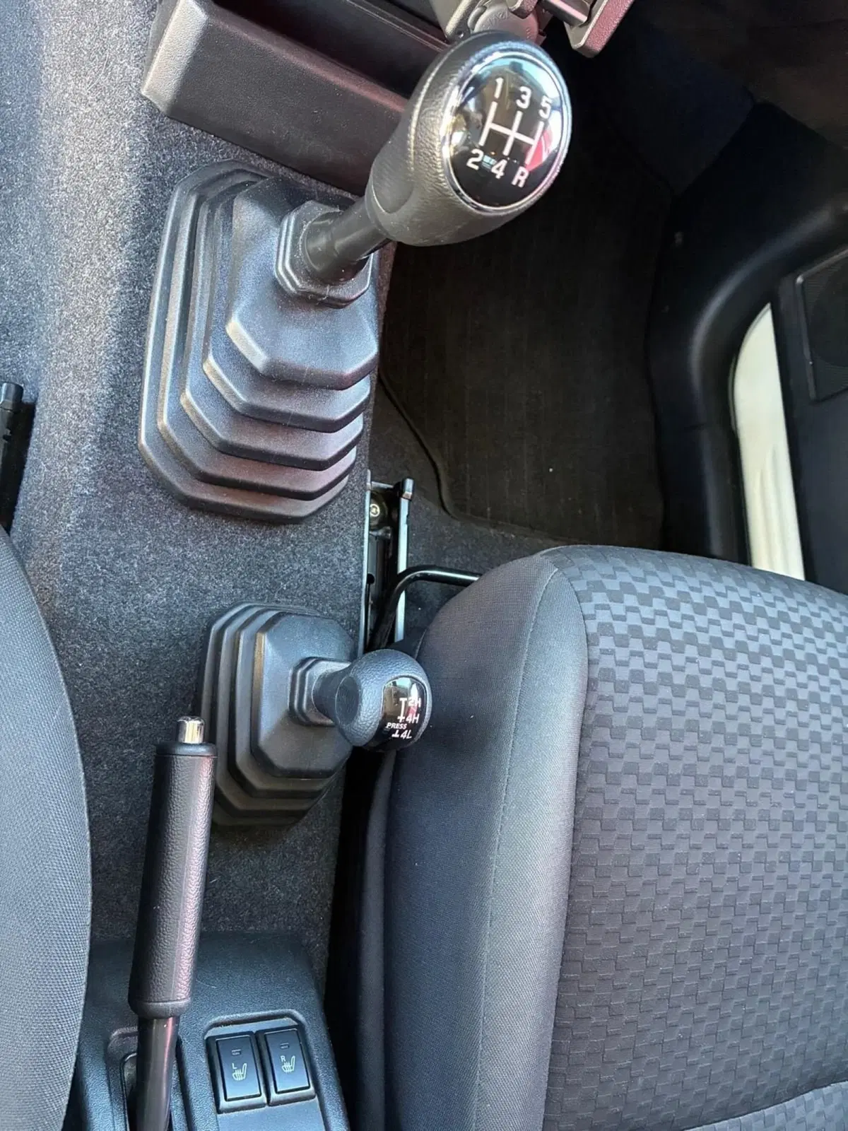 Suzuki Jimny usata a Prato (10)