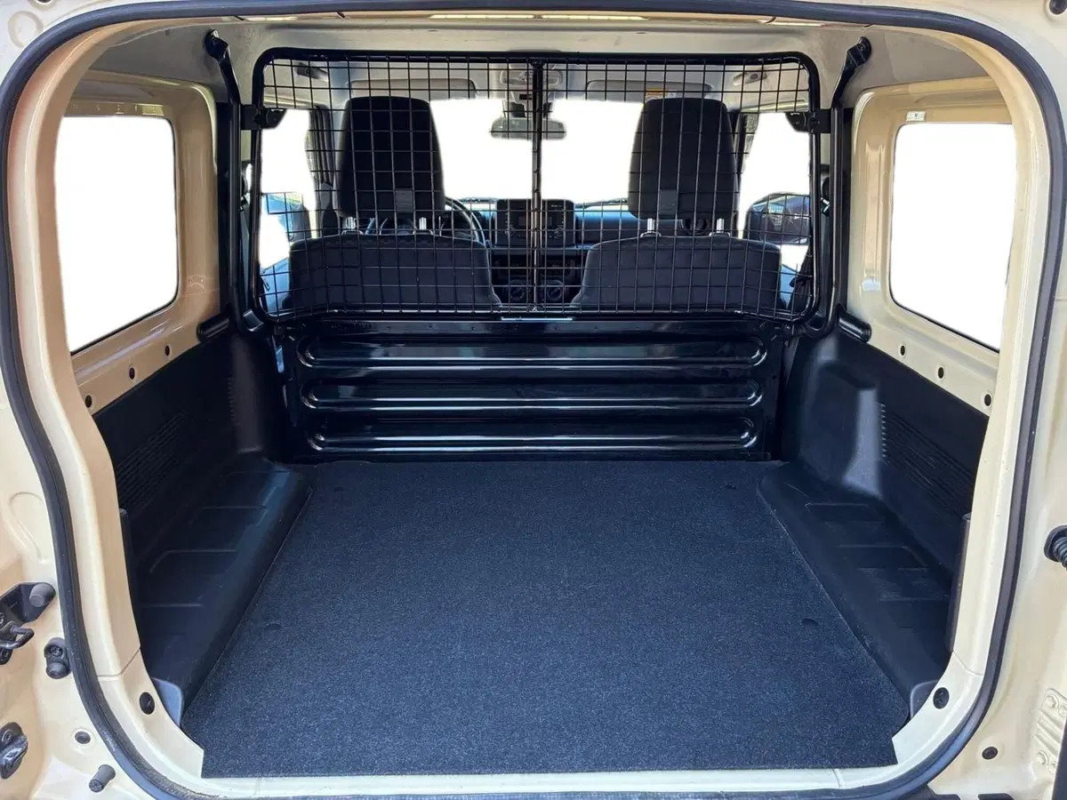 Suzuki Jimny usata a Prato (8)