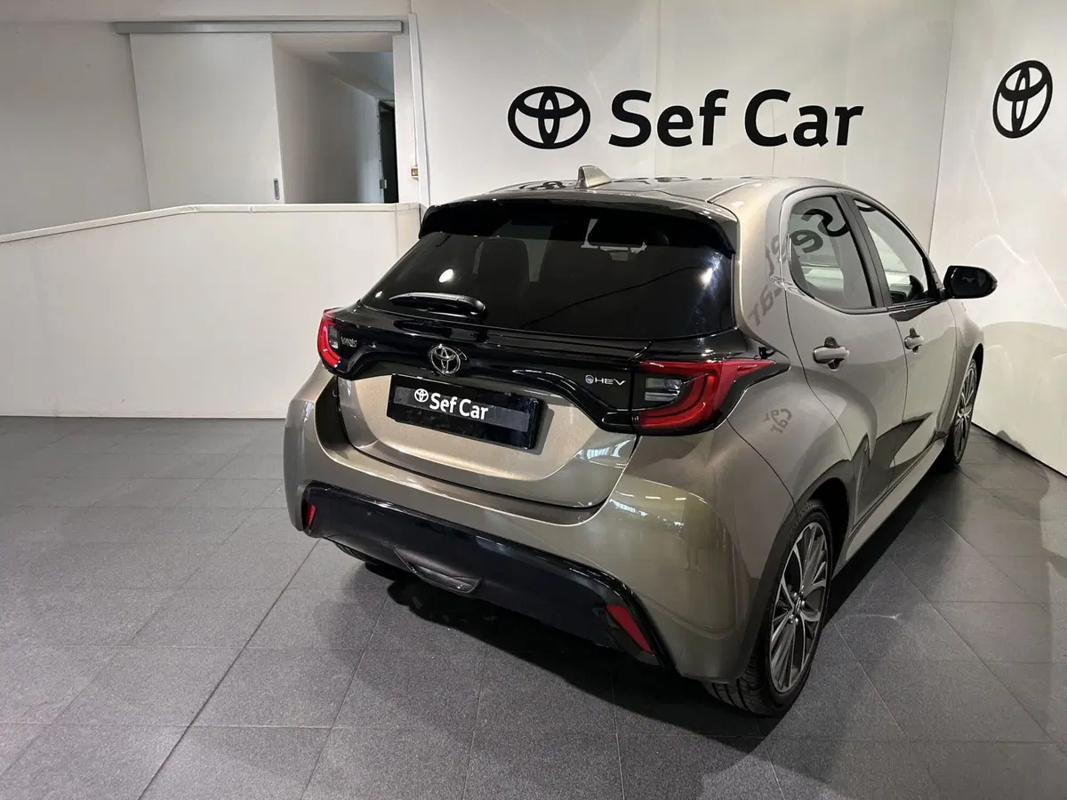 Toyota Yaris usata a Milano (3)