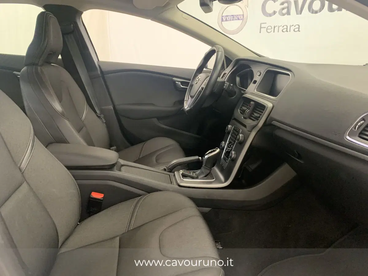 Volvo V40 Cross Country usata a Ferrara (13)