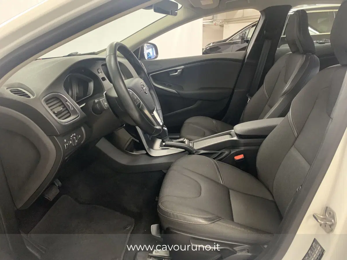 Volvo V40 Cross Country usata a Ferrara (16)