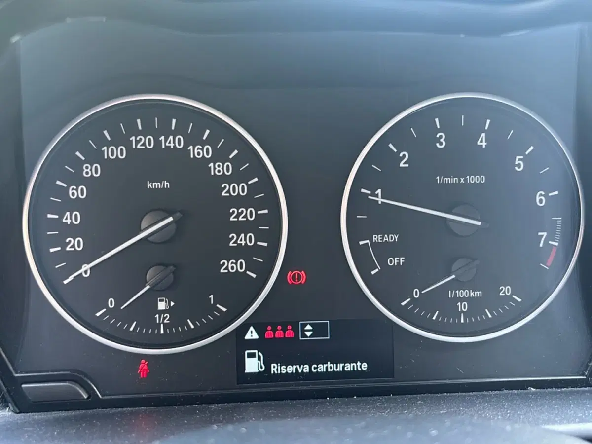 BMW Serie 1 3p. usata a Bologna (10)
