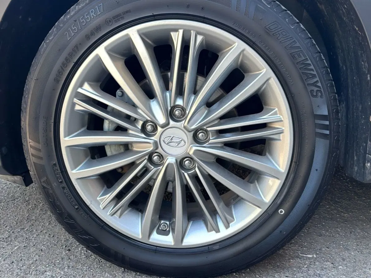 Hyundai Kona usata a Bologna (7)