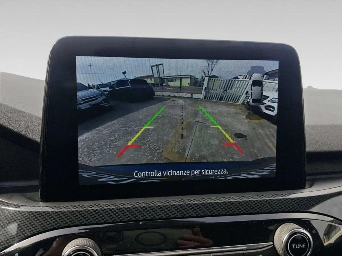 Ford Kuga usata a Pisa (16)