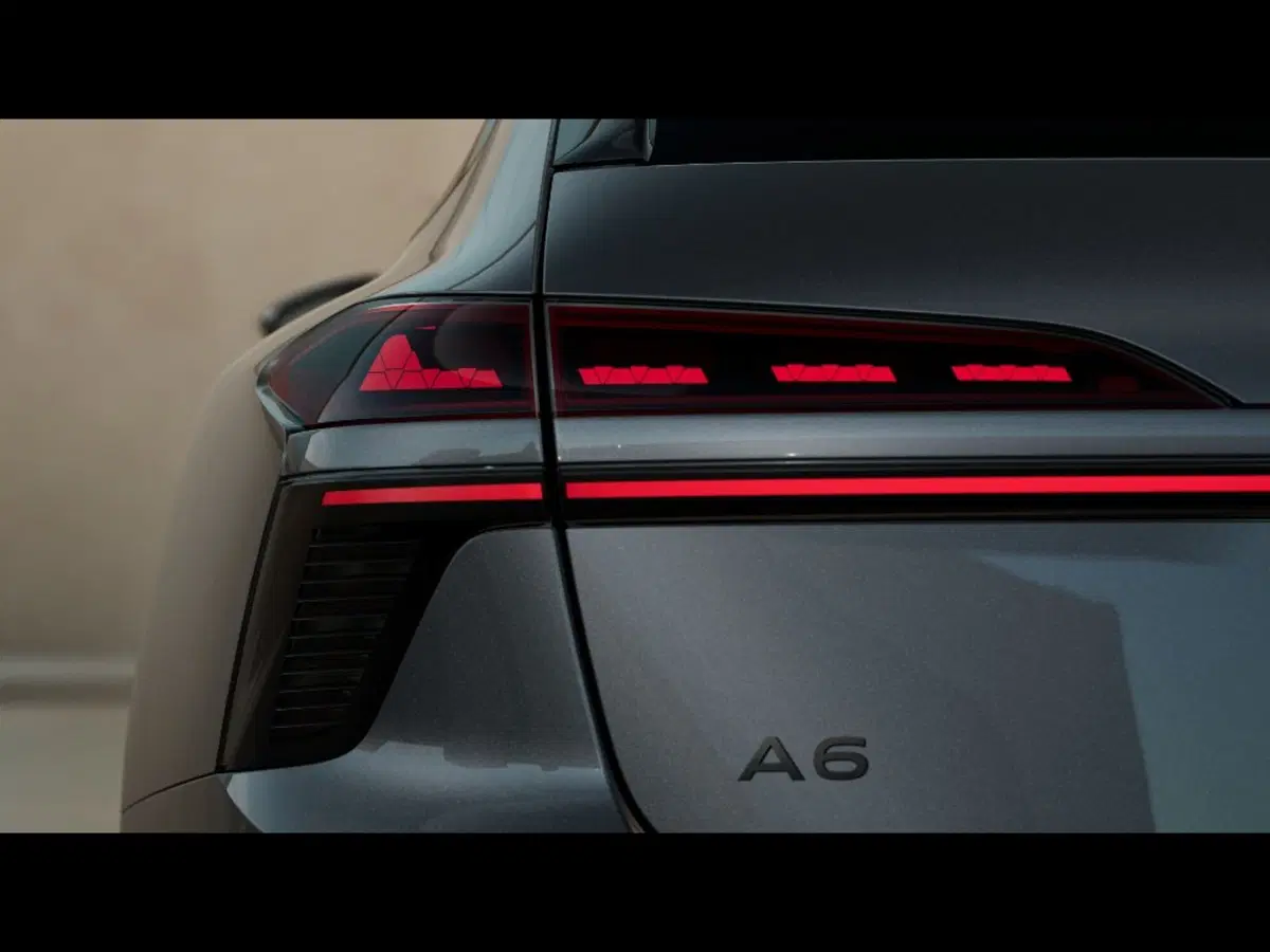 Audi A6 Avant nuova a Pisa (7)