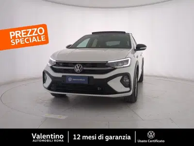 Volkswagen Taigo 1.0 TSI 110 CV DSG R-Line del 2023 usata a Roma