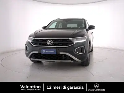 Volkswagen T-Roc 2.0 tdi Life 115cv del 2024 usata a Roma
