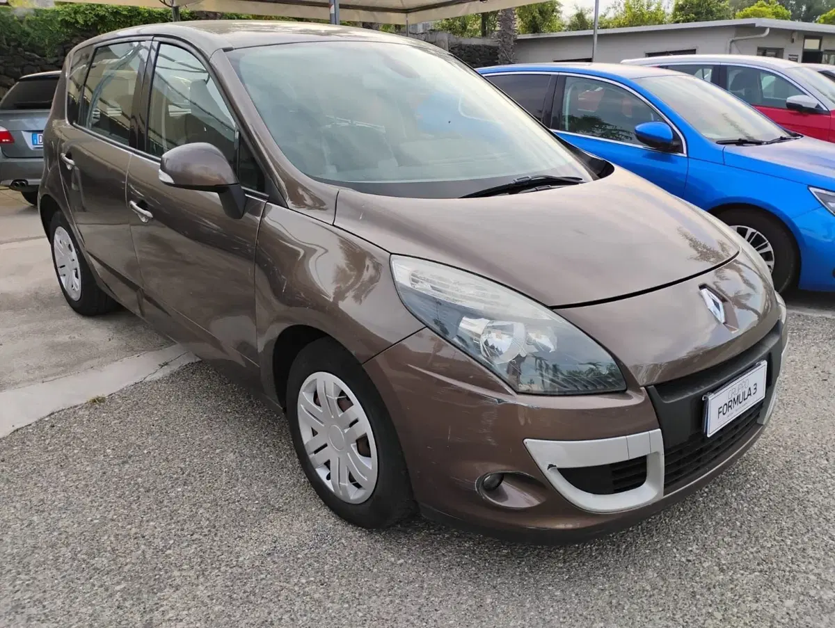 Renault Scénic X-Mod usata a Messina (2)