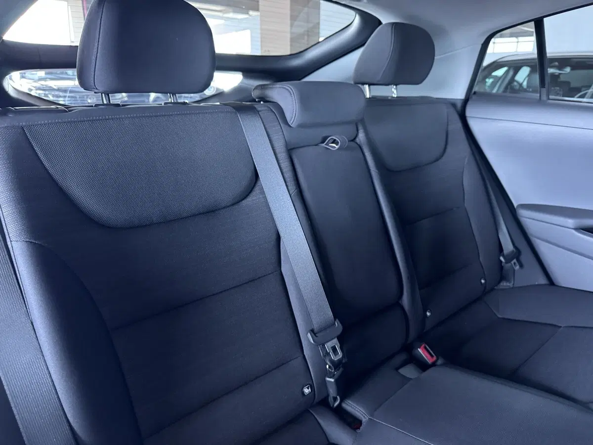 Hyundai Ioniq usata a Messina (10)