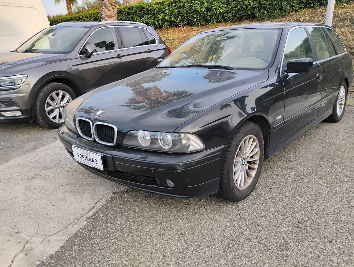 BMW Serie 5 Touring usata a Messina