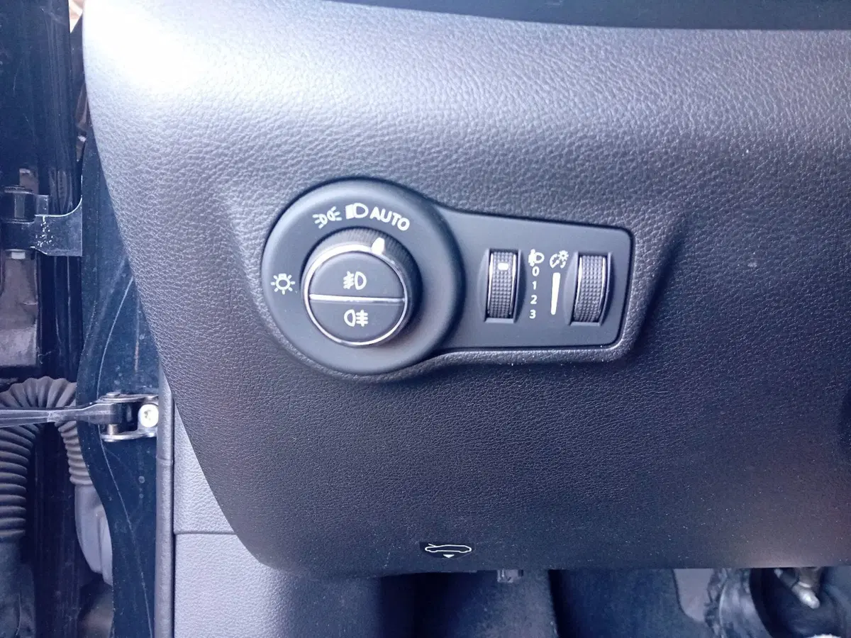 Jeep Compass usata a Pordenone (19)