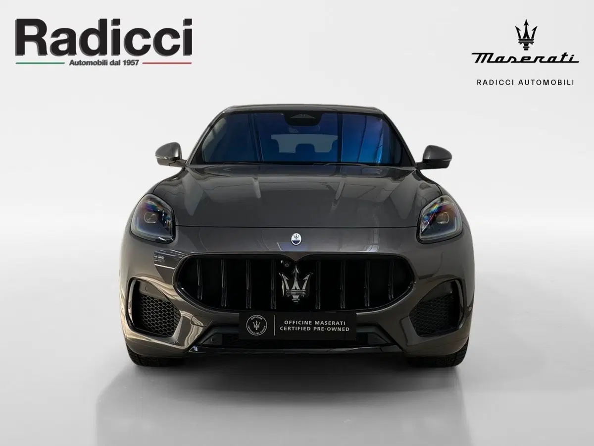 Maserati Grecale usata a Bari (2)