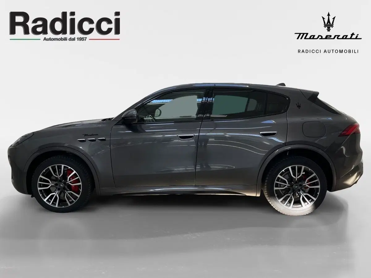 Maserati Grecale usata a Bari (8)