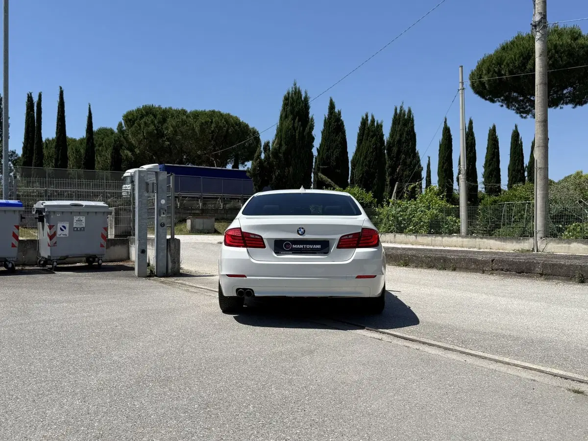 BMW Serie 5 usata a Perugia (13)