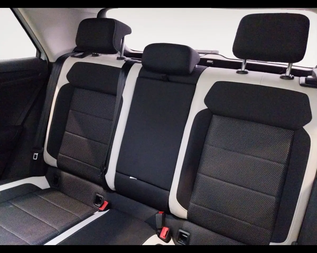 Volkswagen T-Roc usata a Forlì-Cesena (13)
