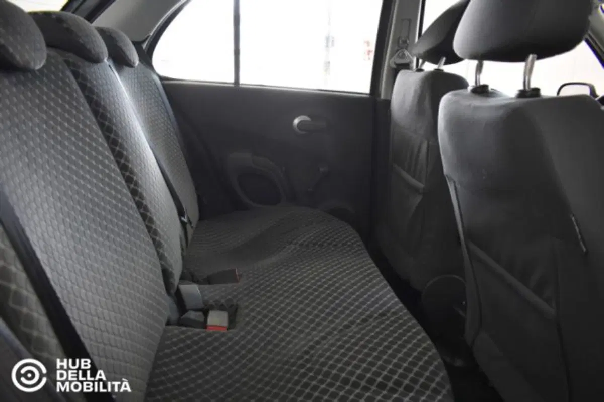 Nissan Micra usata a Perugia (14)