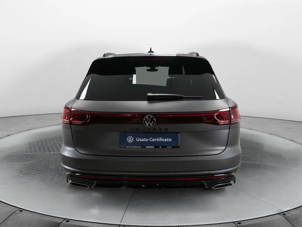 Volkswagen Touareg usata a Varese (5)